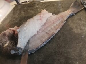 Filetti di orata con fagiolini sabbiosi