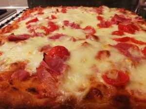 Pizza in teglia con lievitazione breve