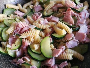 Fusilli al forno cotto zucchine e scamorza